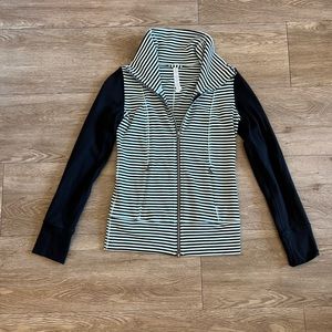Lululemon Jacket/Cardigan